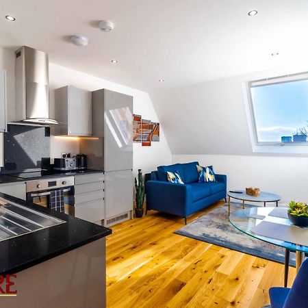 Stunning One Bedroom Duplex Apartment In Heart Of Jewellery Quarter Бірмінгем Екстер'єр фото
